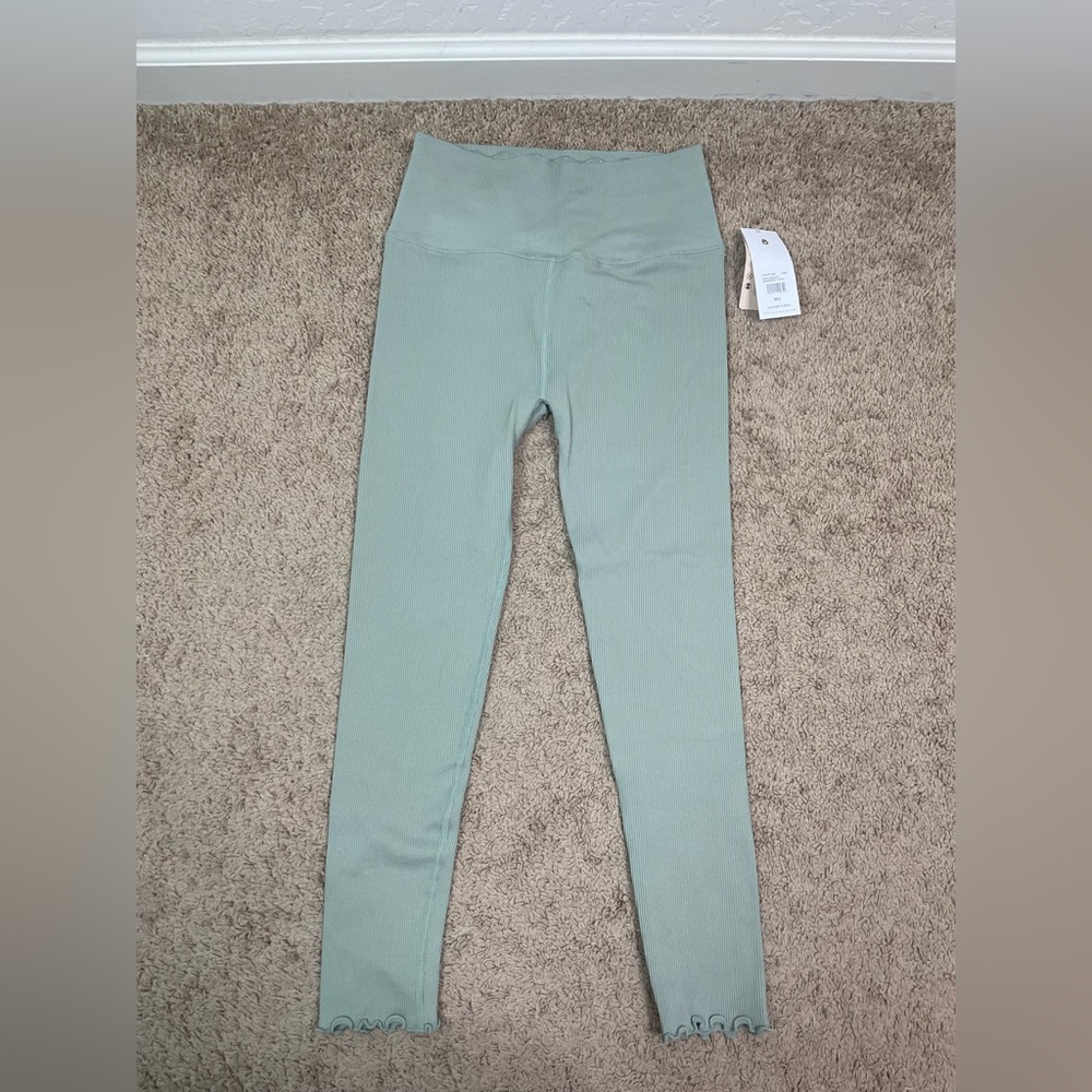 NWT Spirtual Gangster Love Sculpt Seamless Leggings